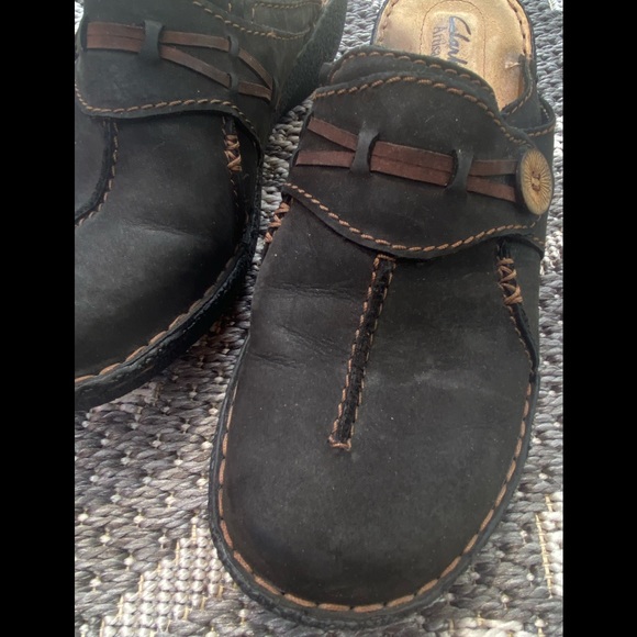 Clarks Artisan Women’s Size 9 Leather Clog Mules💕 - Picture 4 of 9